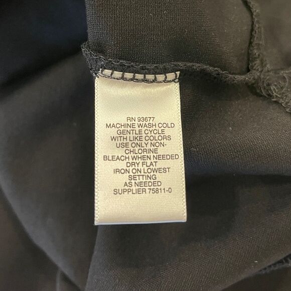 Liz Claiborne Studio Black Short Sleeve Top with Half Zip Back Size Small - Picture 7 of 8